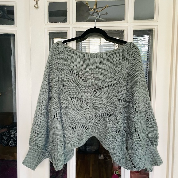 Moon & Madison Oversized Chunky Knit Boho Sweater - Picture 7 of 10